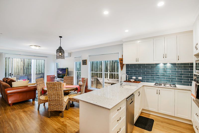 Mandarin Quarters - Kitchen/Dining