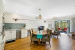 Seaside Quarters - Kitchen/Dining