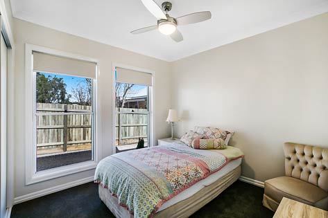 Seaside Quarters - King Single Room