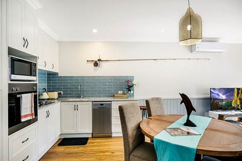 Seaside Quarters - Kitchen