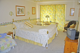 Spring Suite at Greentrees Guest House