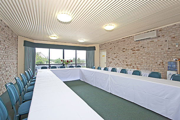 Conference facilities ideal for seminars and meetings at Highlander Motor Inn